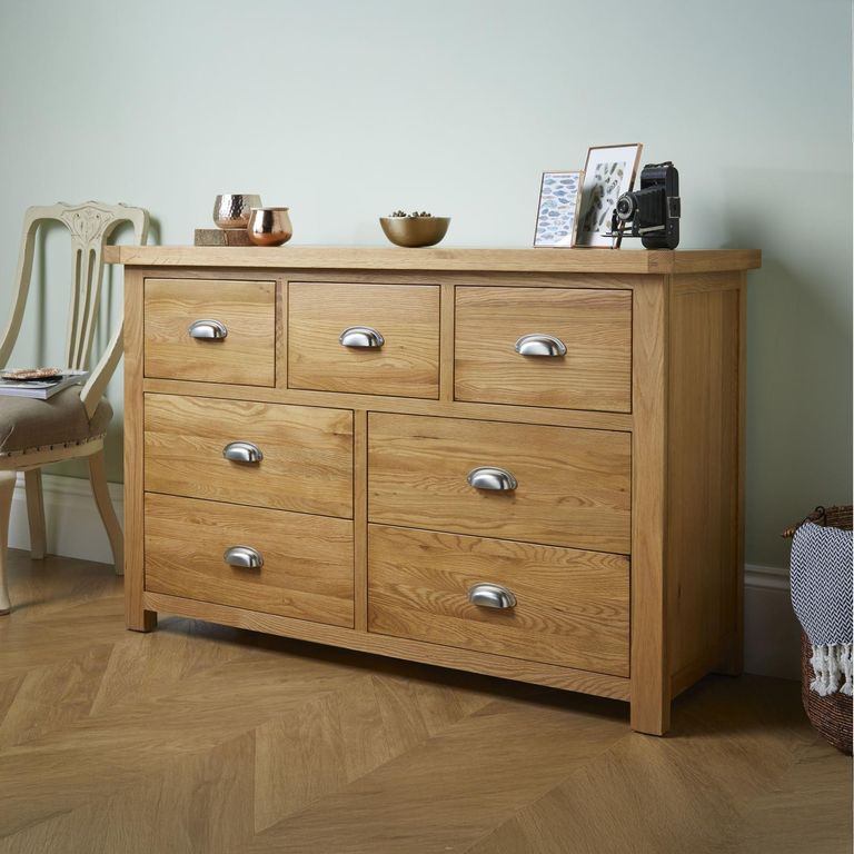 Woburn Wide Chest - 4+3 Drawer - Rustic Oak