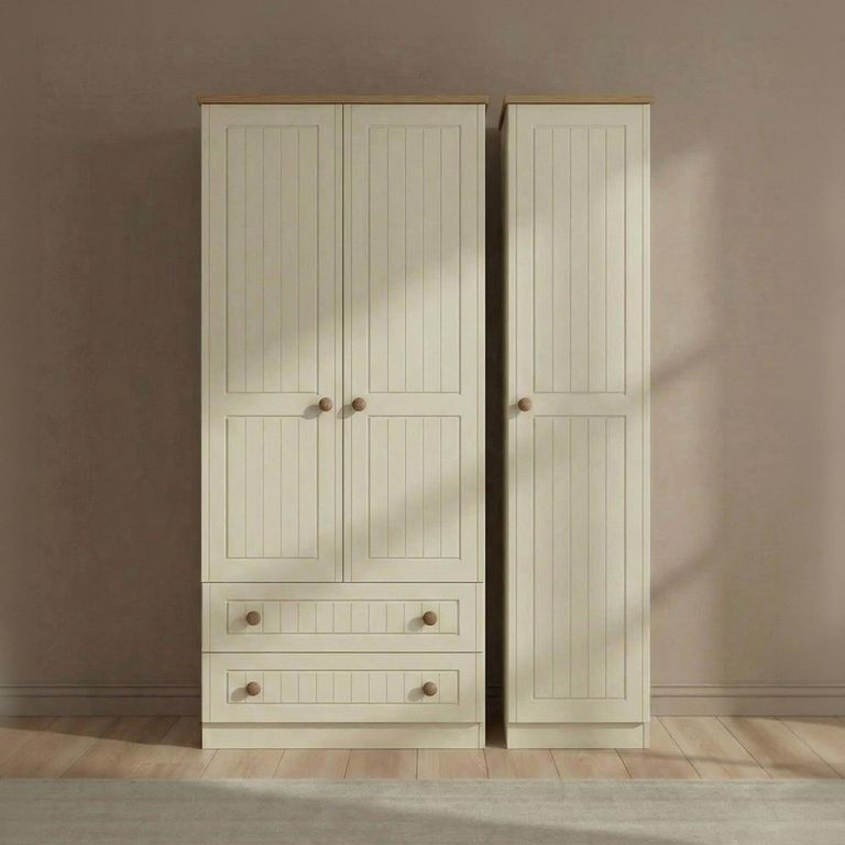 Warwick Wardrobe - 3 Door - Triple - LHF 2 Drawers - Cream and Oak
