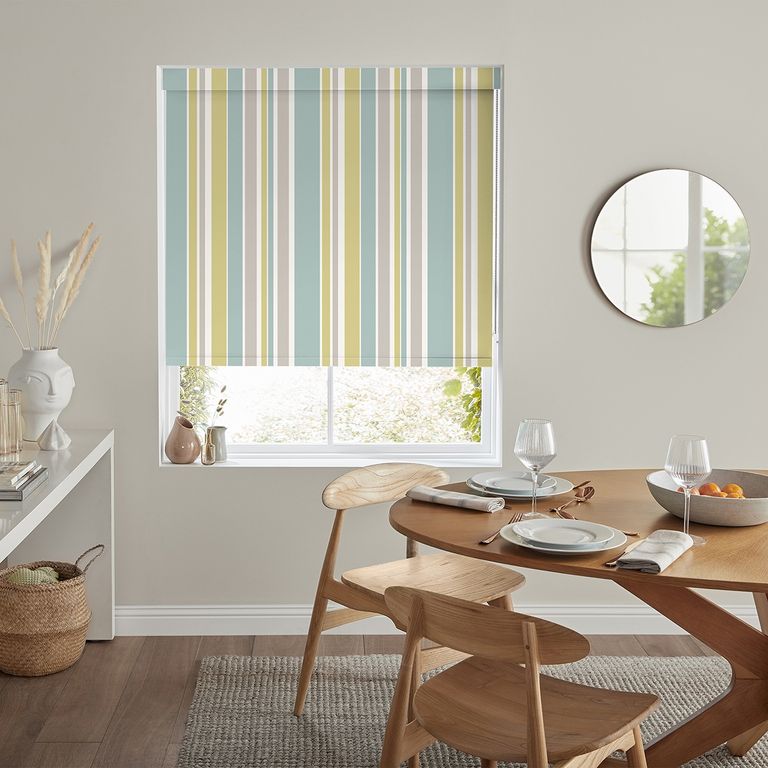 Ely Roller Blind - Apple