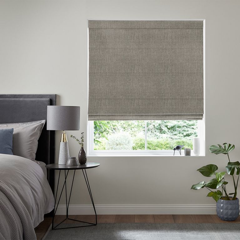 Foden Roman Blind - Otter