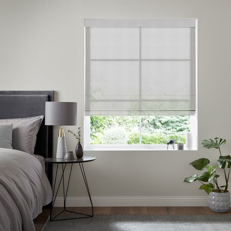 Shilton Roman Blind - Silver