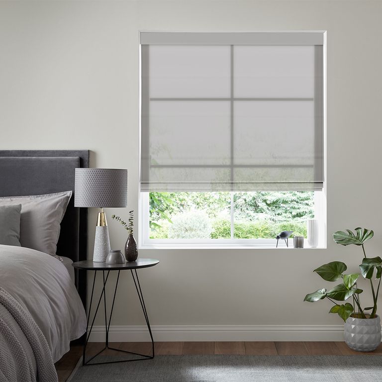 Zaha Roman Blind - Fog