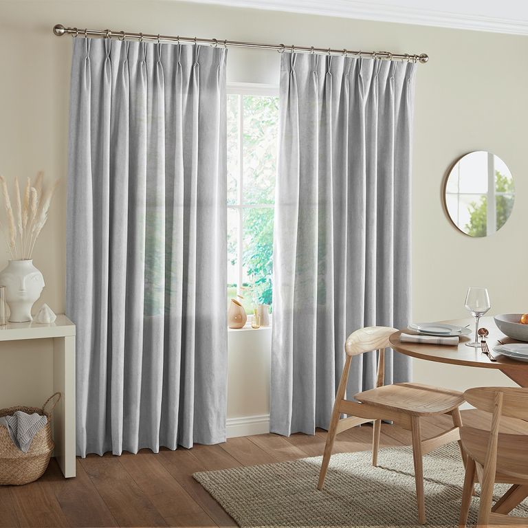 Alvarez Curtain - Fog