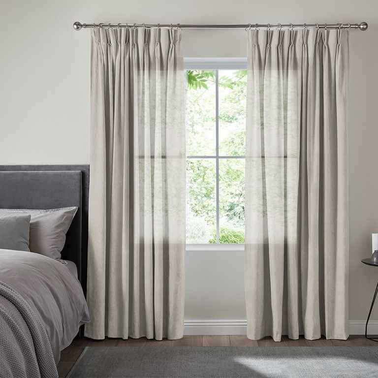 Alvarez Curtain - Linen
