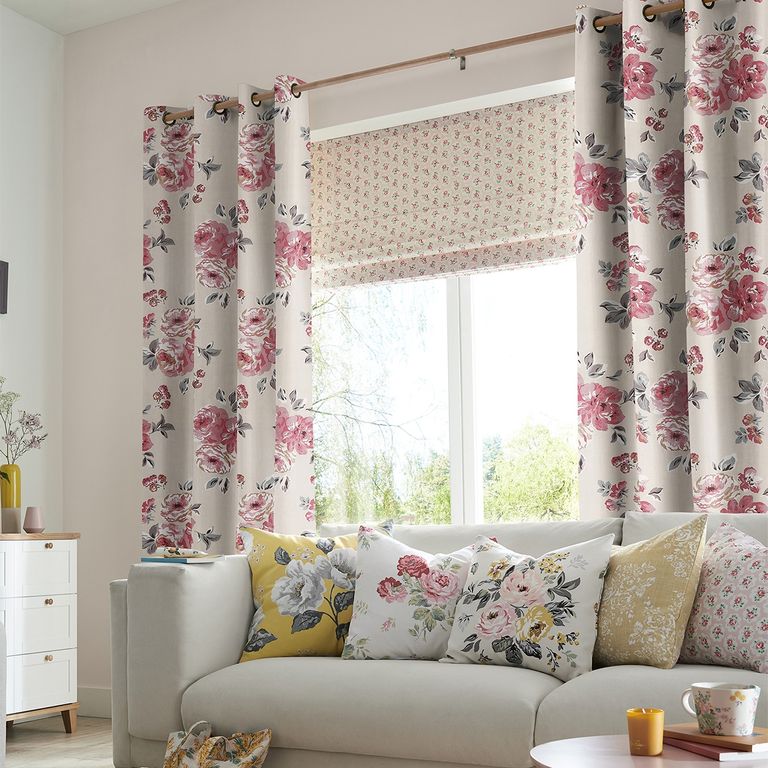 Cath Kidston Curtain - Brampton Bunch Raspberry