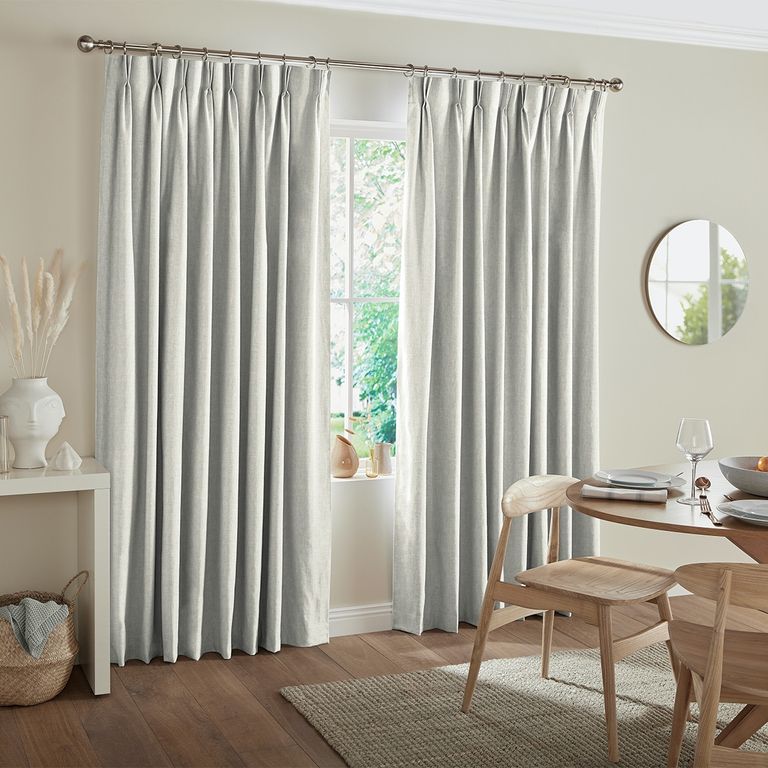 Foden Curtain - Ivory