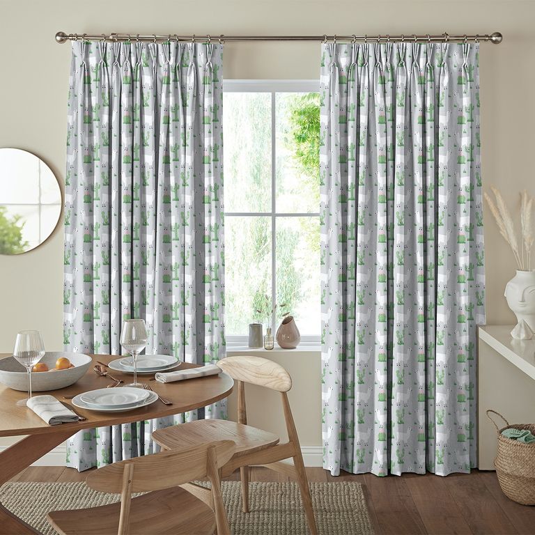 Llamas Curtain - Multi