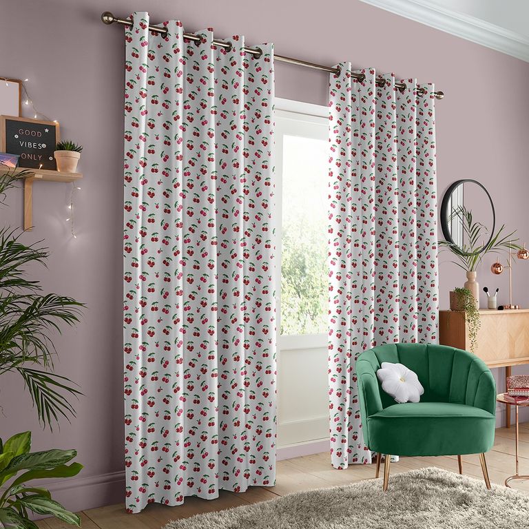 Skinny Dip Curtain - Cherrys Natural