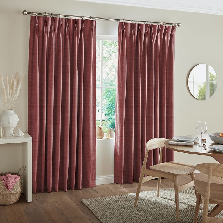 Tyson Curtain - Cherry