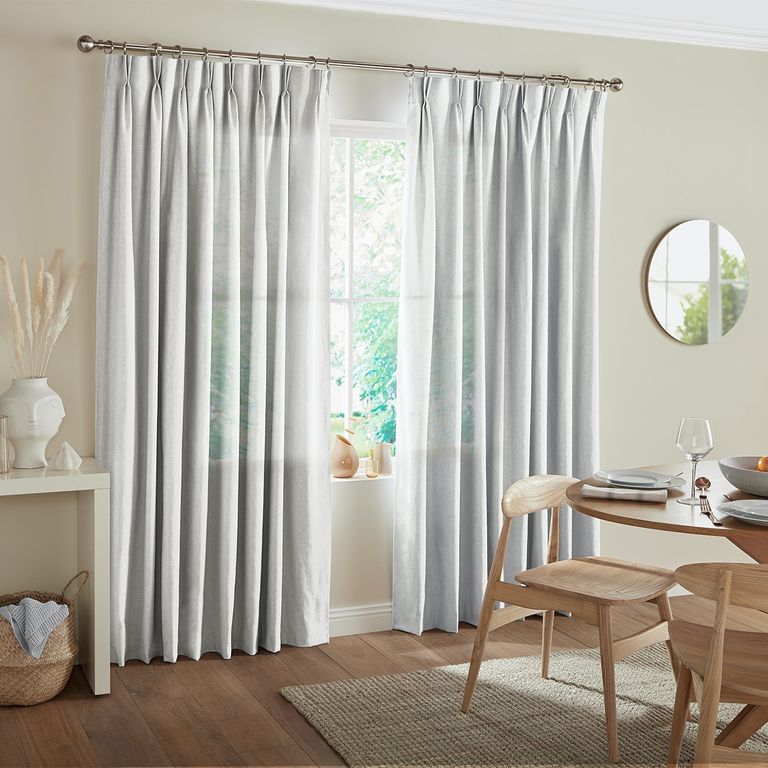 Zaha Curtain - Linen