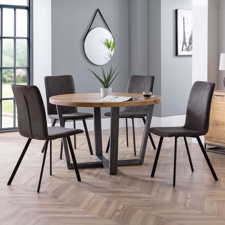 Brooklyn Dining Set - 4 Seater - 120cm - Round - 4 Monroe Chairs - Oak