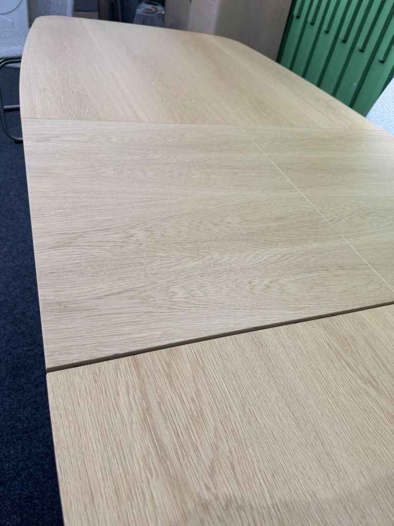 Extending Dining Set - Oak - 4-6 Seater - 142cm-182cm with 4 Chairs - SM53/SM116 - EX Display