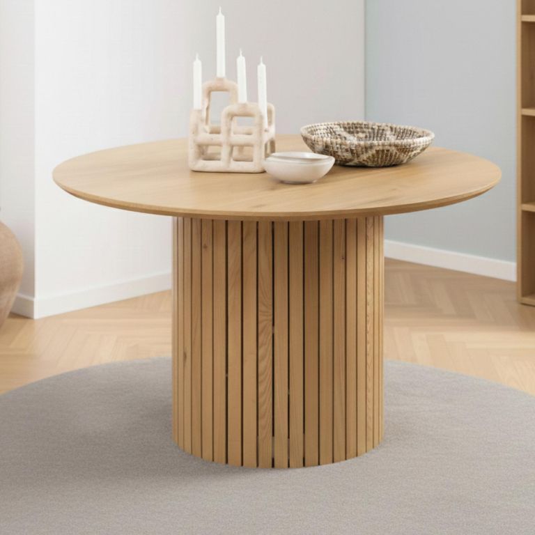 Yale Round Dining Table - 4 Seater - 120cm - Fluted Oak - Pedestal