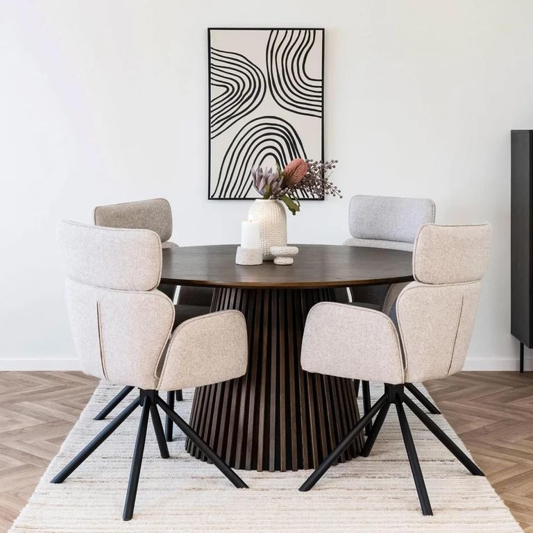 Osaka Round Dining Table - 6 Seater - 140cm - Slatted Base - Smoked Oak