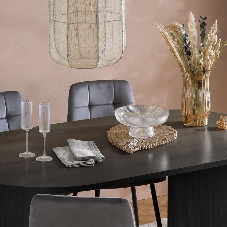 Axel Oval Dining Table - 6 Seater - 160cm - Black Fluted