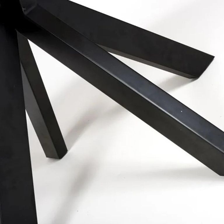 Manhattan Dining Table - Oak - 4 Seater - 120cm - Round - Black Spider Legs Base