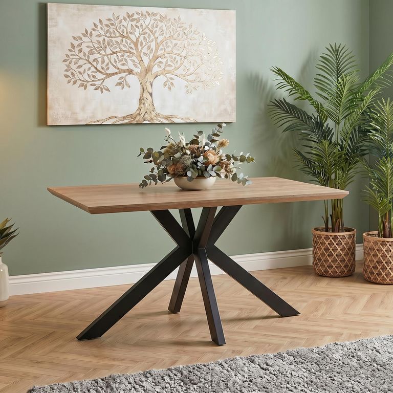 Manhattan Dining Table - Oak - 4 Seater - 140cm - Black Spider Legs Base