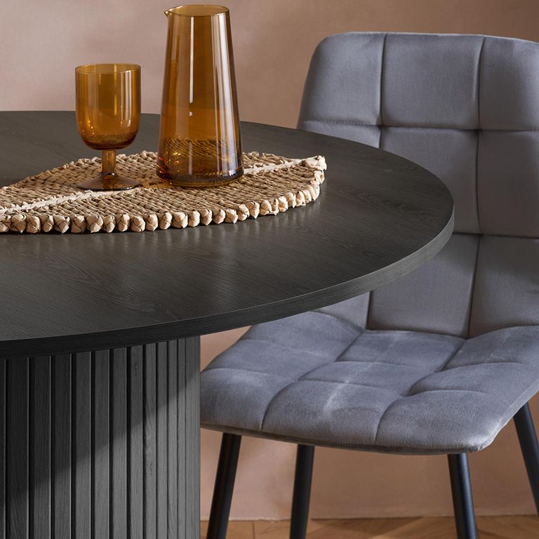 Axel Round Dining Table - 4 Seater - 120cm - Black Fluted
