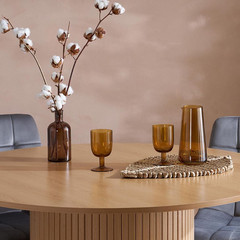 Axel Round Dining Table - 4 Seater - 120cm - Oak Fluted