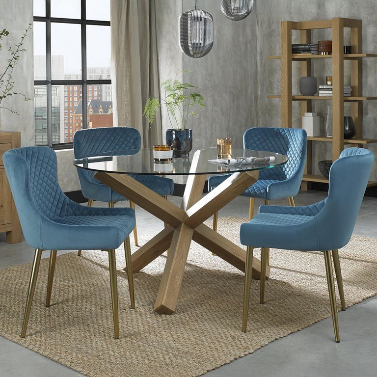 Turin Light Oak Round Dining Table - 4 Seater - 120cm - Glass Top