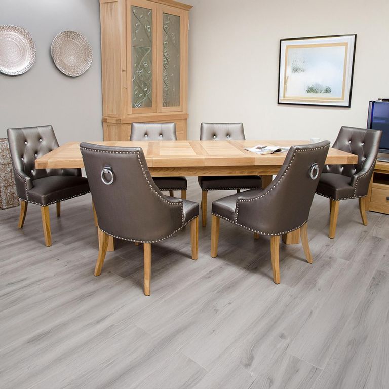 Bordeaux Extending Dining Table - 6-10 Seater - 180cm-260cm - Oak