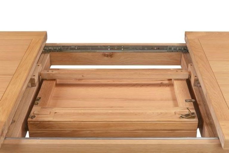 Clarion Dining Table - 6-8 Seater - 140cm-200cm - Butterfly Extending - Oak