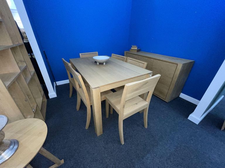 Slice Extending Dining Table - 6-10 Seater - 160cm-240cm - Oak - EX Display