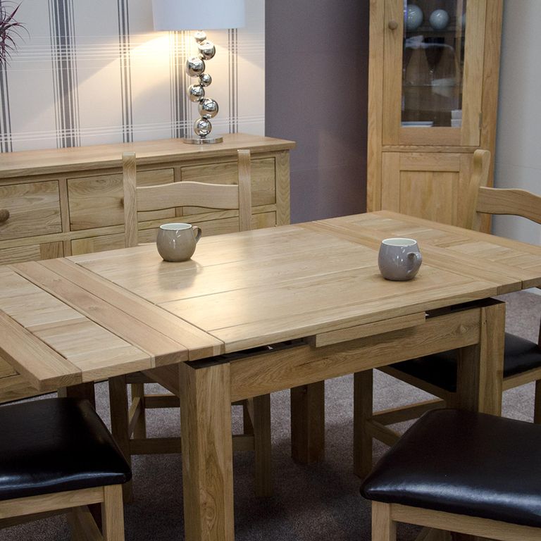 Elegance Extending Dining Table - 4-6 Seater - 90cm-150cm - Oak