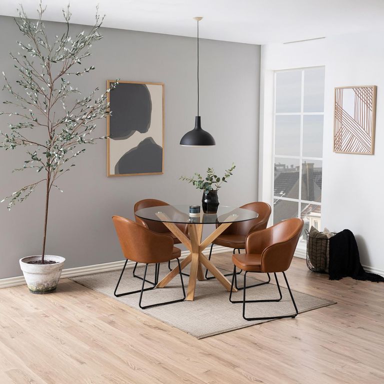 Heaven Round Dining Table - 4 Seater - 119cm - Glass - with Oak Star Legs