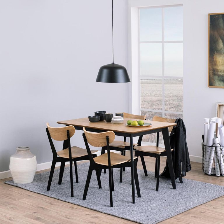 Roxby Round Dining Table - 4 Seater - 120cm - Oak and Black