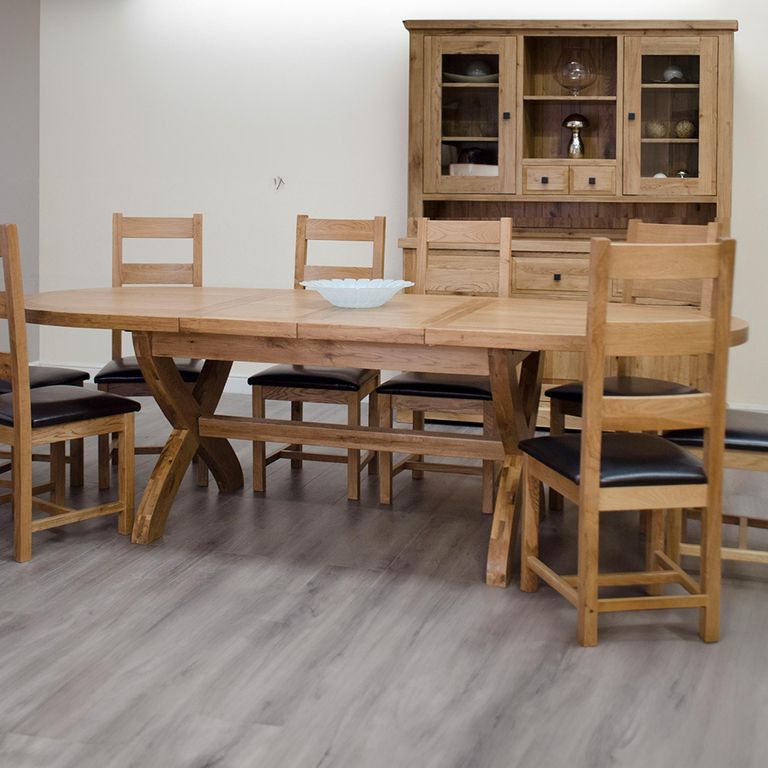Deluxe Extending Dining Table - 6-10 Seater - 180cm-260cm - Oval - Oak