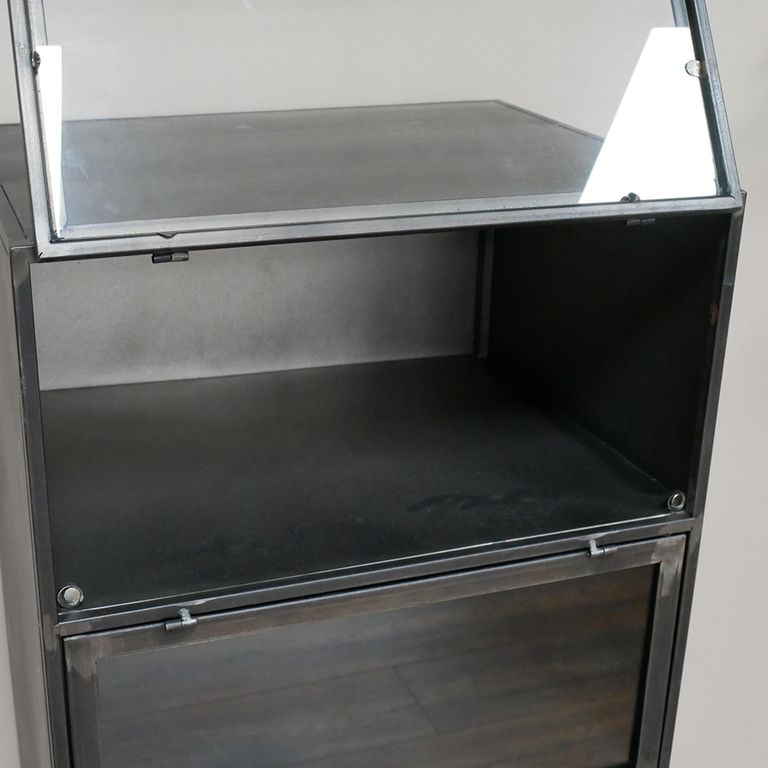 Display Unit - Black Metal and Glass - Narrow
