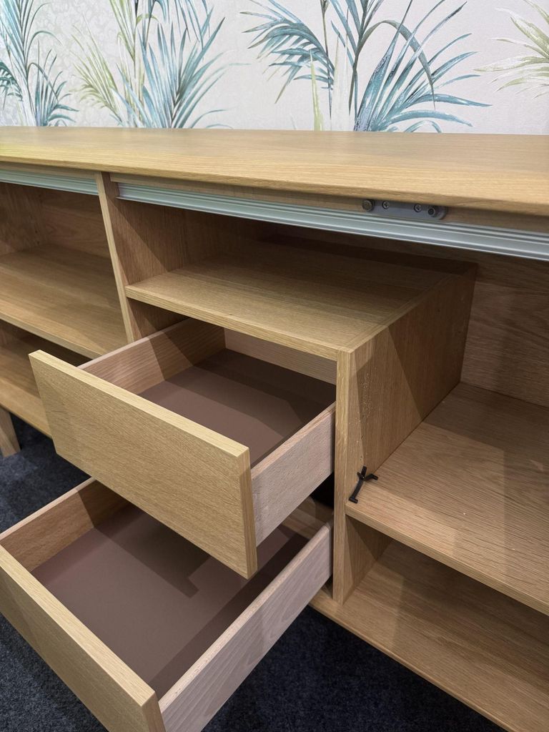 Sideboard - 4 Door - Oak - SM544 - EX Display