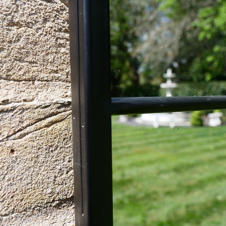 Garden Mirror - Black Metal