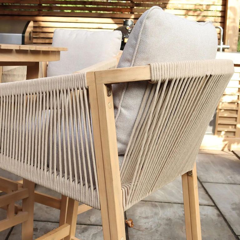 Roma Sunray Garden Round High Bar Set - 4 Seater - Deluxe Bar Stools