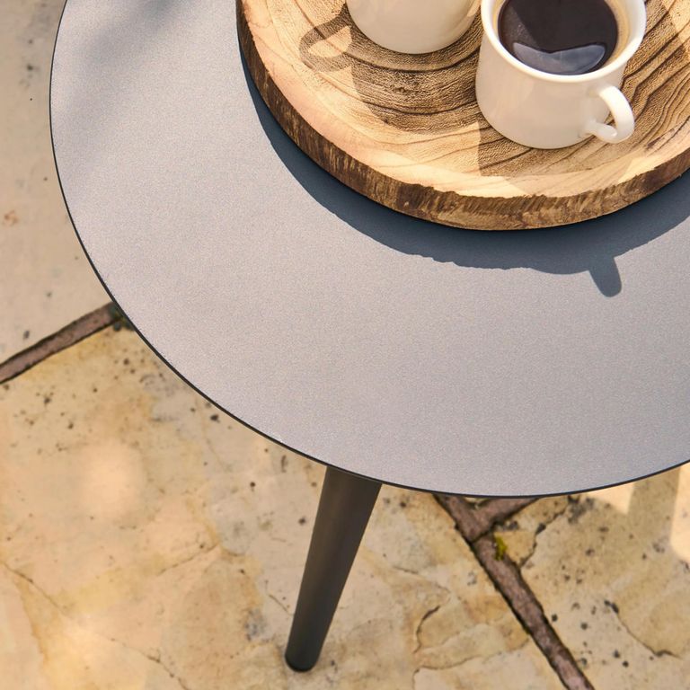 Pavilion Bistro Set - Round - Rattan - 2 Chairs