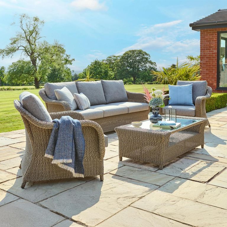 Arlington Lounge Set - 5 Seater - With Coffee Table - Luxury Rattan