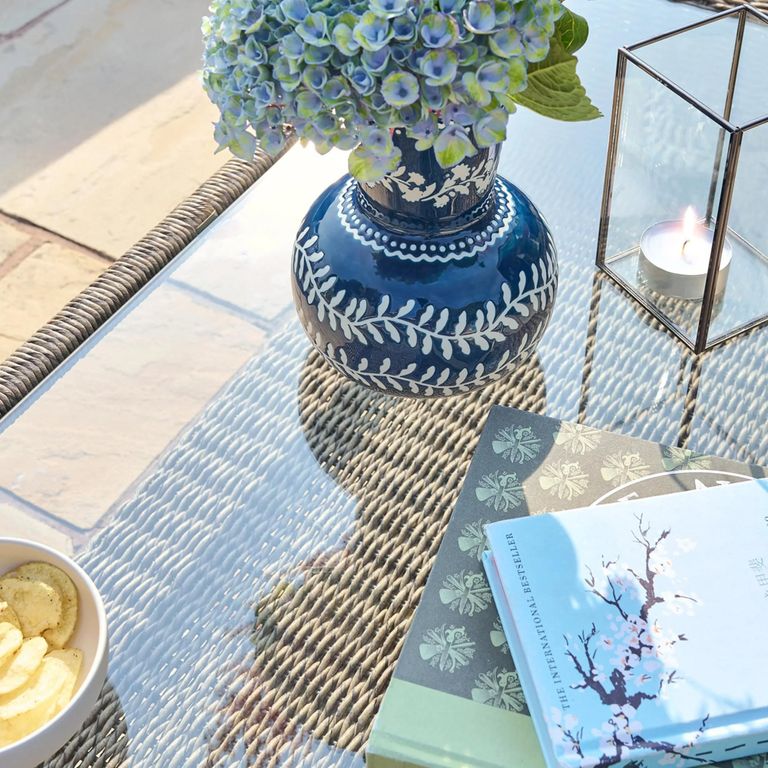 Arlington Lounge Set - 5 Seater - With Coffee Table - Luxury Rattan