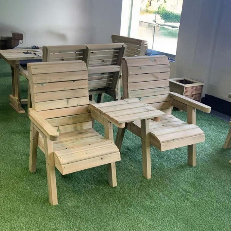 Churnet Valley Clover Redwood Straight Garden Love Seats
