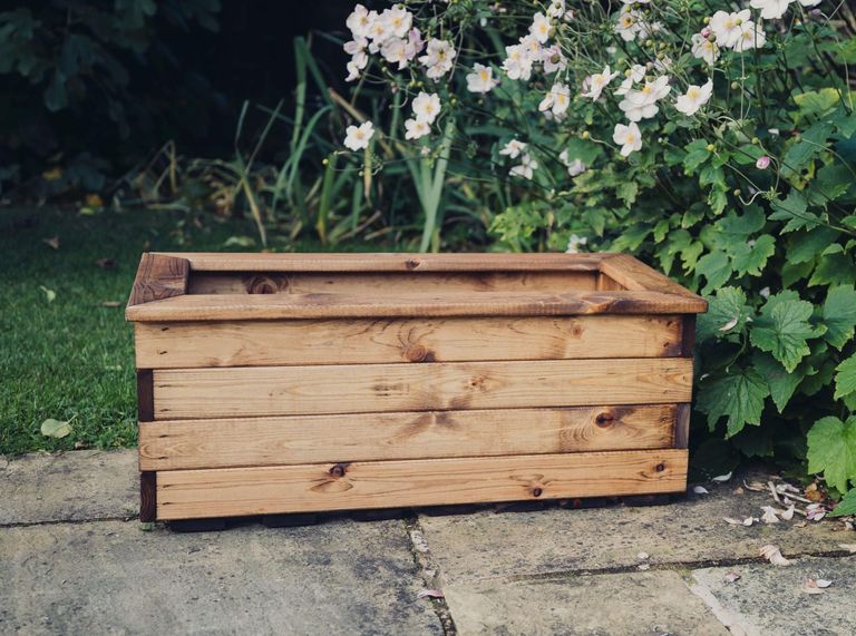 Redwood Garden Medium Trough