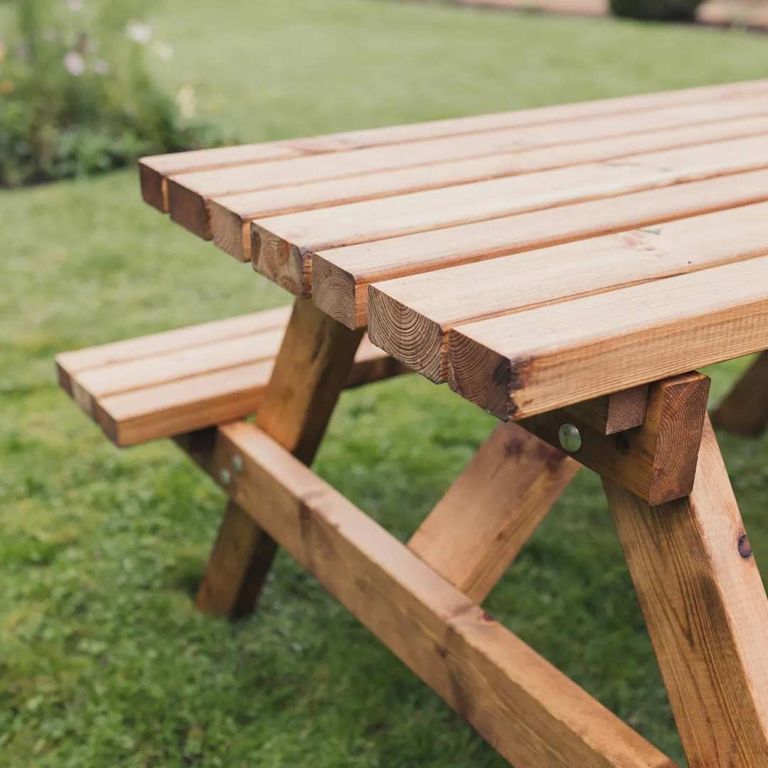 Churnet Valley Deluxe Redwood Garden Picnic Table - 150cm