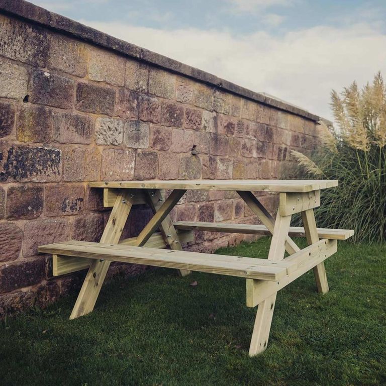 Churnet Valley Traditional Redwood Garden Picnic Table -140cm