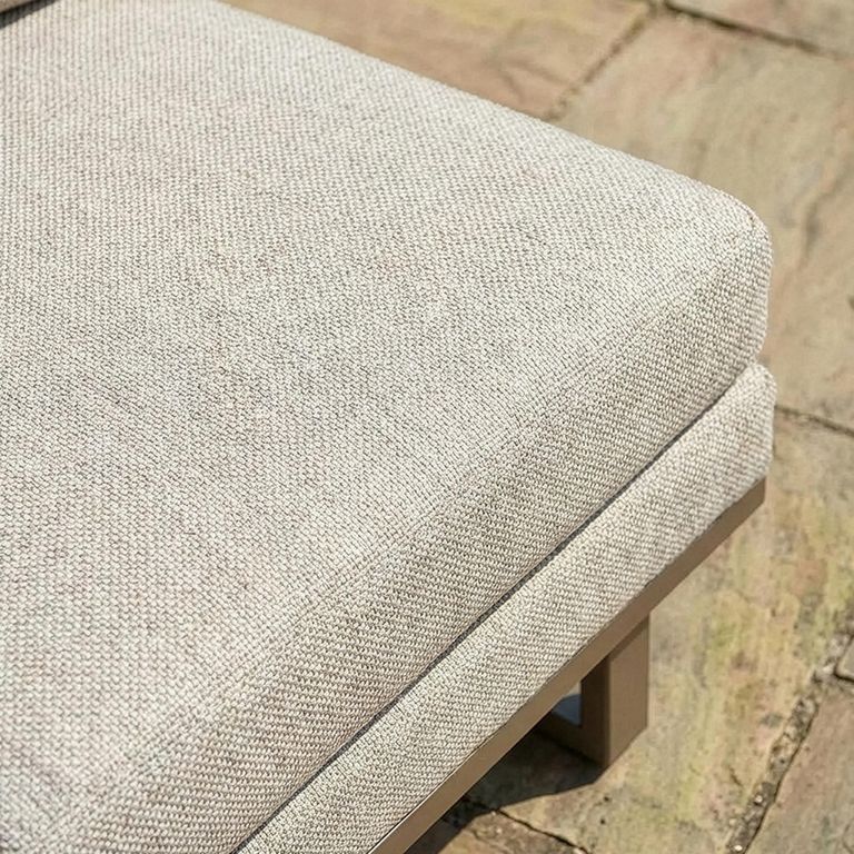 Ethos Garden Centre Piece - Latte