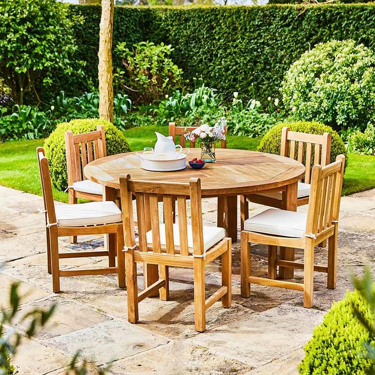 Churn Outdoor Teak Table 160cm and 8 Grisdale Chairs