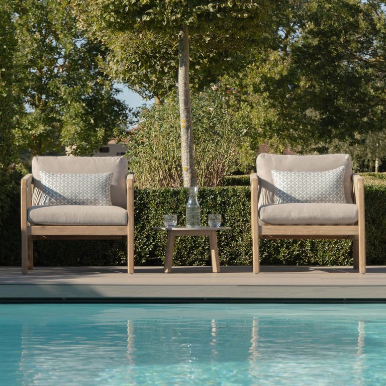 Martinique Garden Lounge Set - Light Brown