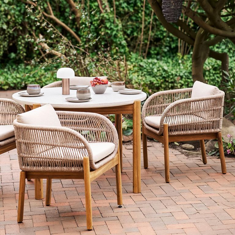 Terracina Round Garden Dining Set - 4 Seater - Beige Rope