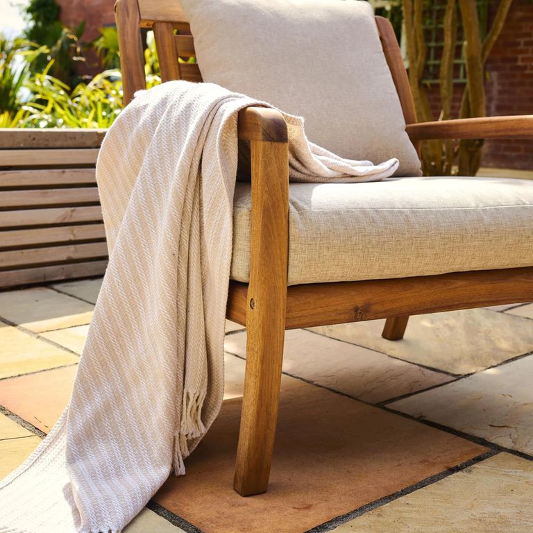 Cotswold Garden Lounge Armchair - Acacia Wood