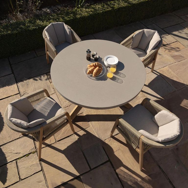 Martinique Round Garden Dining Set - 4 Seater - 135cm - Light Brown
