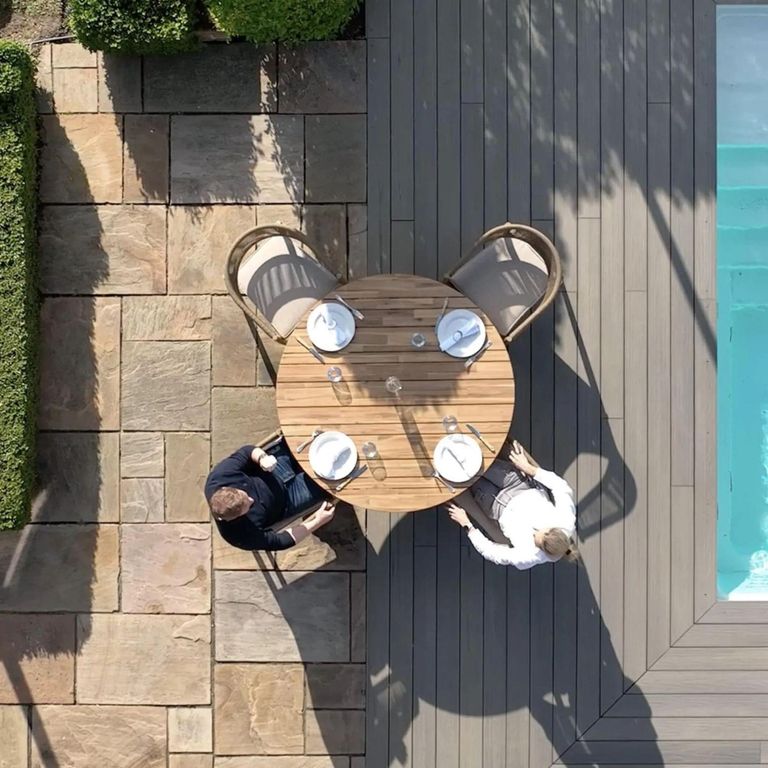 Porto Round Garden Dining Set - 4 Seater - 135cm - Sandstone