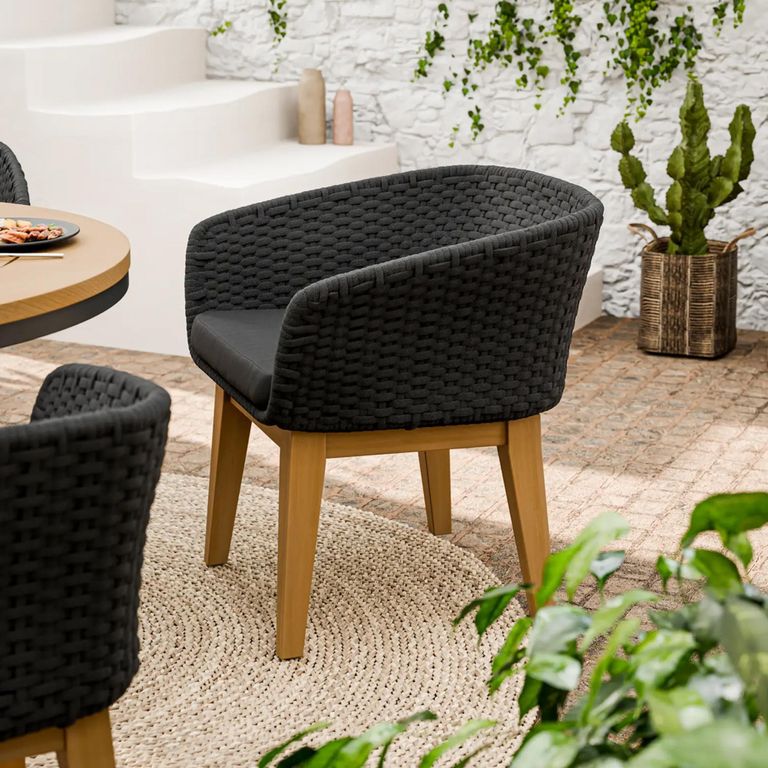 Tuscany Garden Dining Set - 4 Seater - 120cm - Round - Teak Wood - 4 Eden Night Chairs